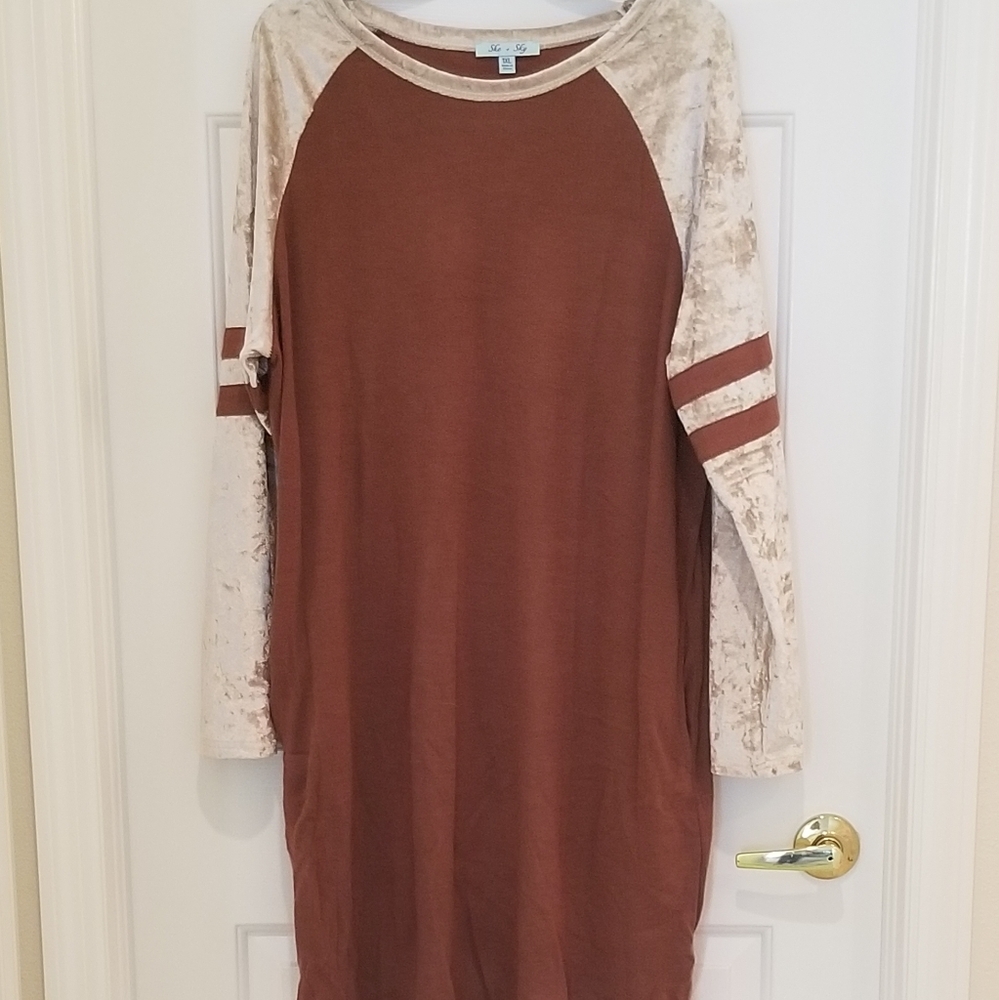 She & Sky Dress with Pockets, Size 1XL, NWOT